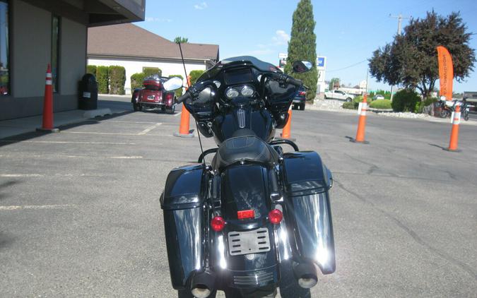 2019 Harley-Davidson Road Glide Special Vivid Black - Black Finish