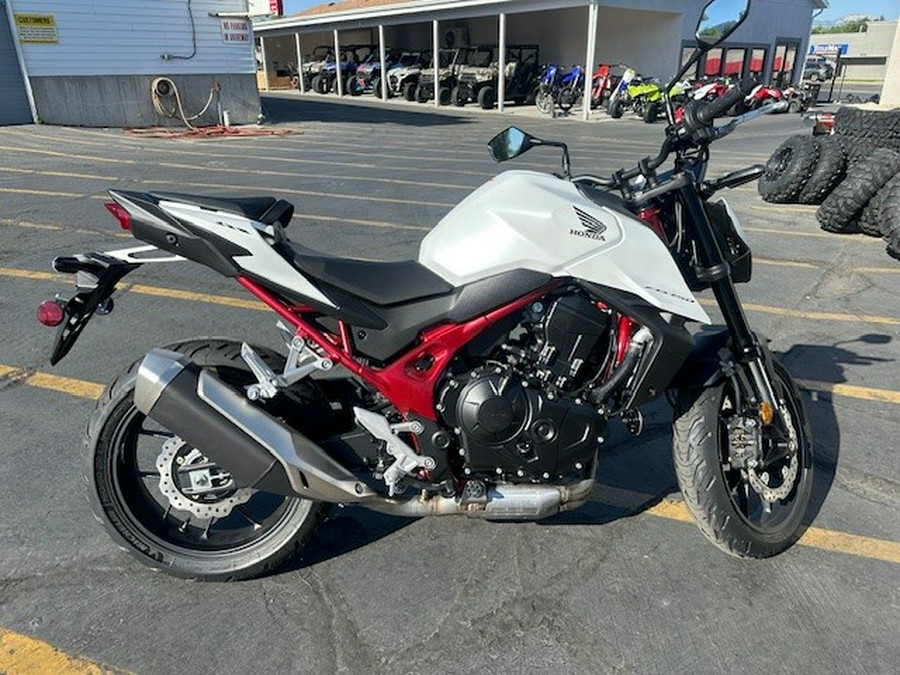 2025 CB750 HORNET Base - Honda