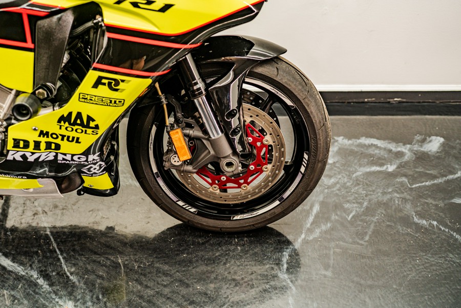 2016 Yamaha Motor Corp., USA YZF-R1S