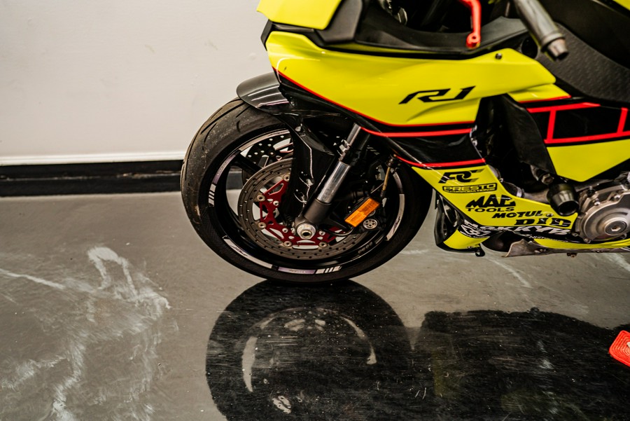 2016 Yamaha Motor Corp., USA YZF-R1S