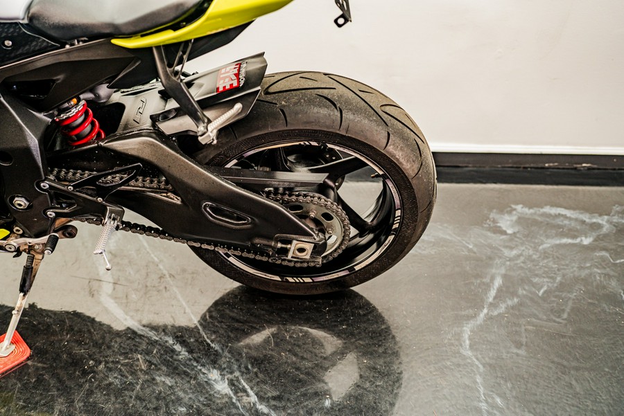 2016 Yamaha Motor Corp., USA YZF-R1S