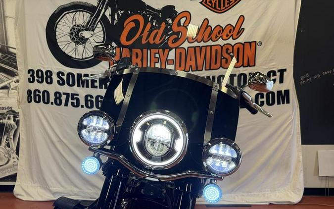 2021 Harley-Davidson® FLHCS - Heritage Classic 114