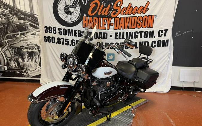 2021 Harley-Davidson® FLHCS - Heritage Classic 114