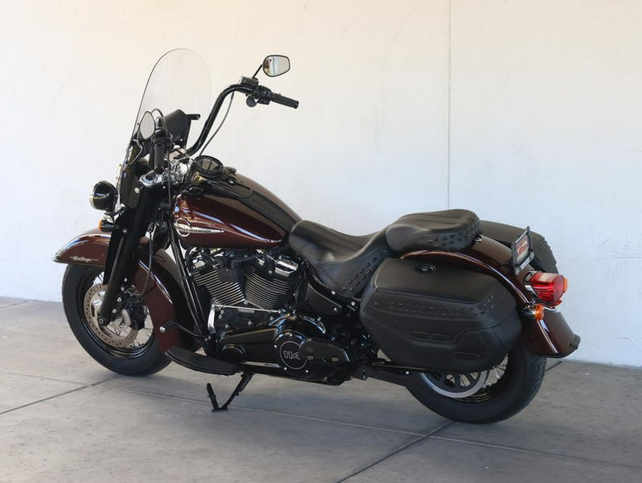 2018 Harley-Davidson® FLHCS - Softail® Heritage Classic 114
