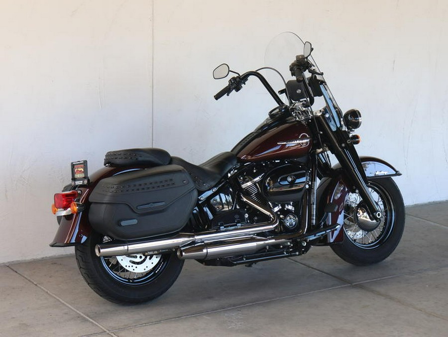 2018 Harley-Davidson® FLHCS - Softail® Heritage Classic 114