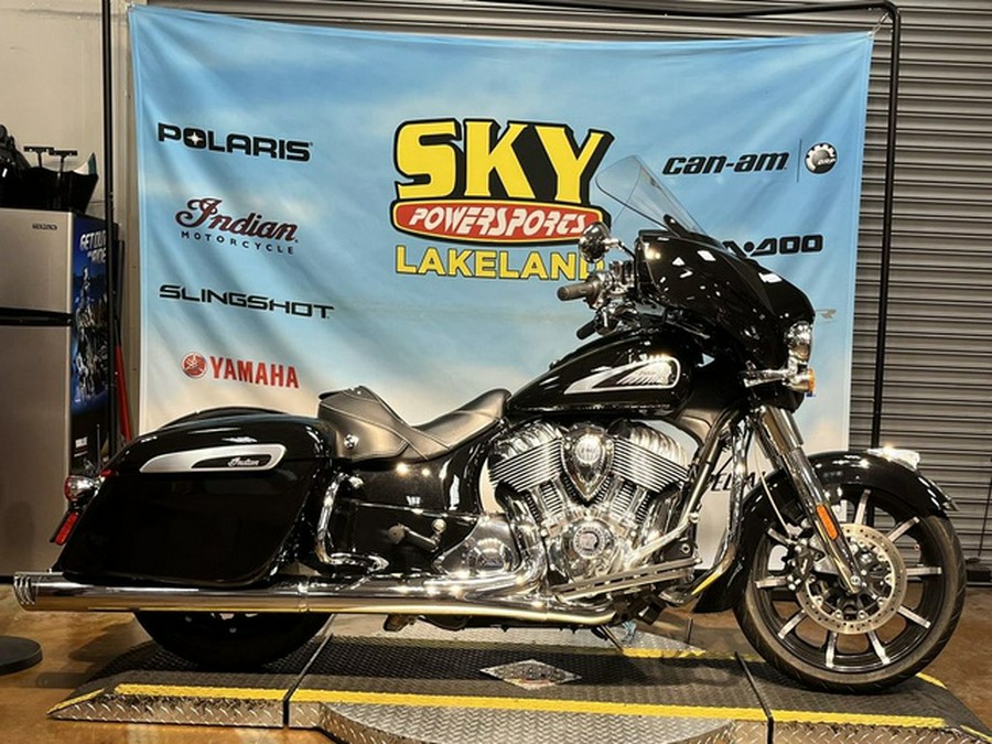2022 Indian Chieftain Limited Black Metallic