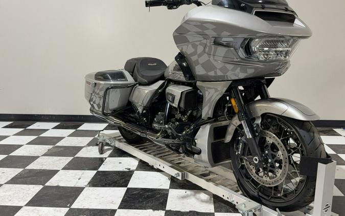 FLTRXSE 2023 CVO™ Road Glide™