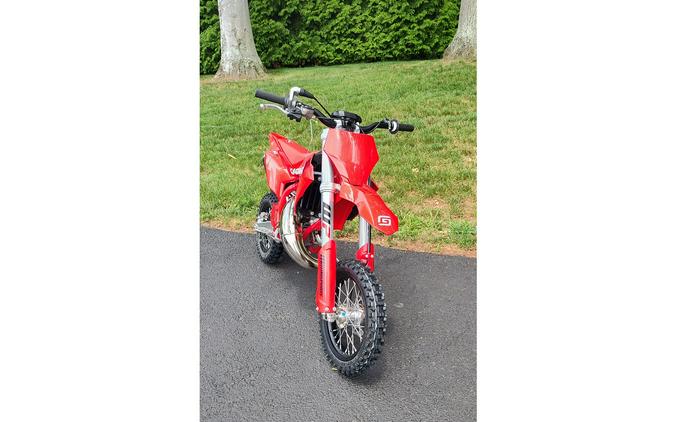 2027 MC 50 - GASGAS