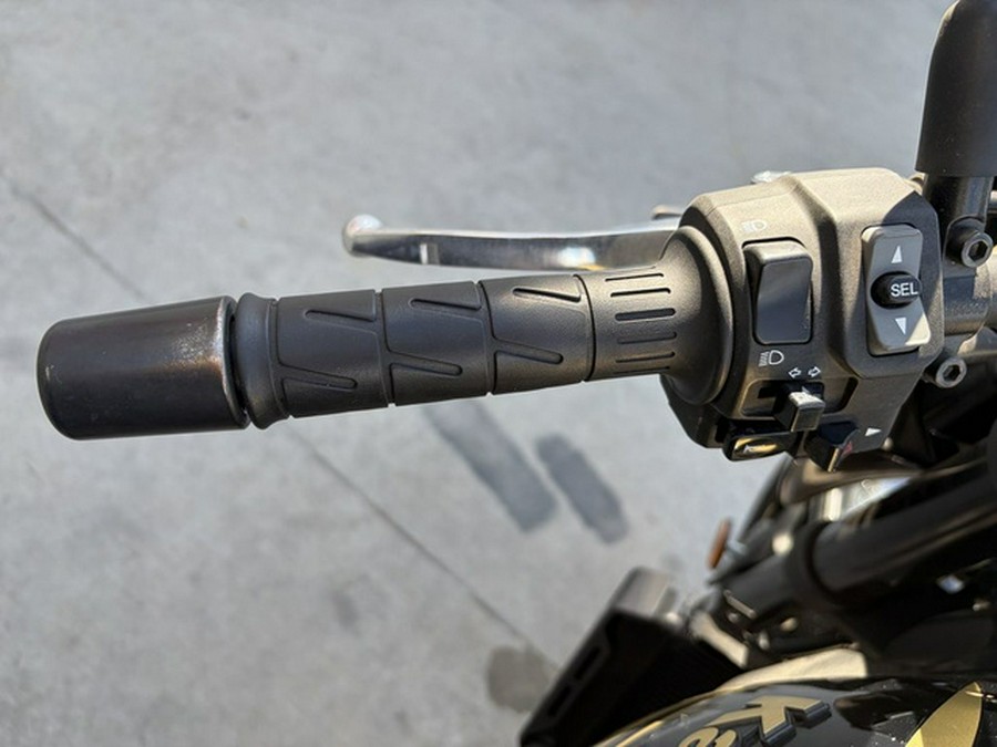 2023 Kawasaki Z900RS Cafe