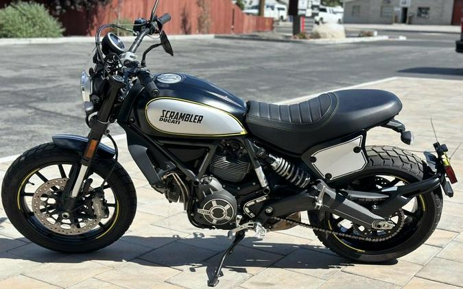 2016 Ducati Scrambler Flat Track Pro