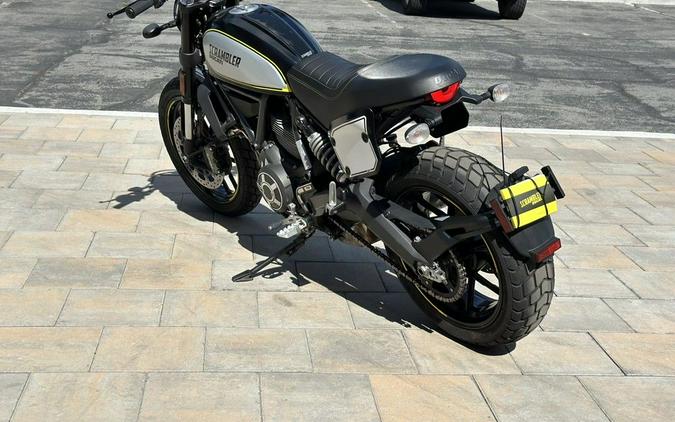 2016 Ducati Scrambler Flat Track Pro