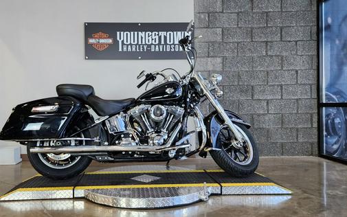 2015 Harley-Davidson® Heritage Softail® Classic FLSTC