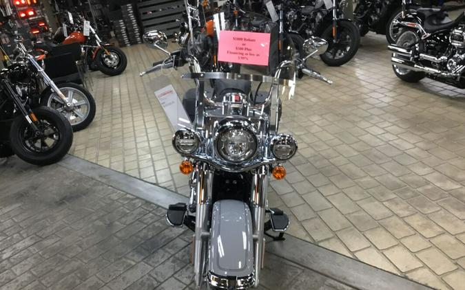 2024 Harley-Davidson Heritage Classic Billiard Gray