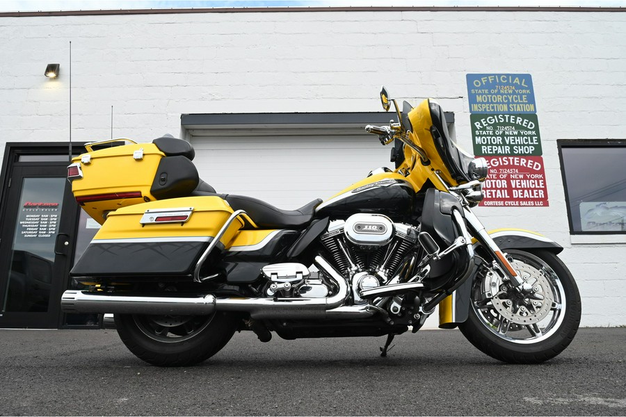 2012 Harley-Davidson® FLHTCUSE7 CVO Ultra Classic Electra Glide