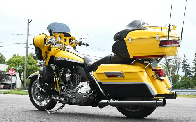 2012 Harley-Davidson® FLHTCUSE7 CVO Ultra Classic Electra Glide