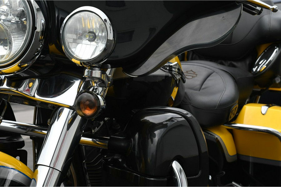 2012 Harley-Davidson® FLHTCUSE7 CVO Ultra Classic Electra Glide