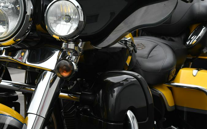 2012 Harley-Davidson® FLHTCUSE7 CVO Ultra Classic Electra Glide