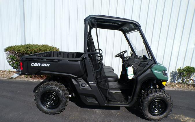 2025 Can-Am® Defender DPS CAB HD9 Compass Green