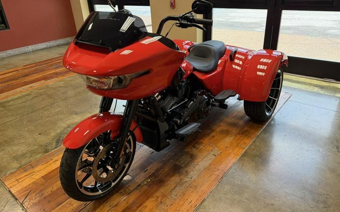 New 2026 Harley-Davidson Road Glide 3 Grand American Touring Motorcycle For Sale Near Memphis, TN