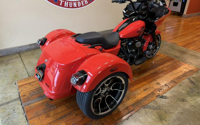 New 2026 Harley-Davidson Road Glide 3 Grand American Touring Motorcycle For Sale Near Memphis, TN