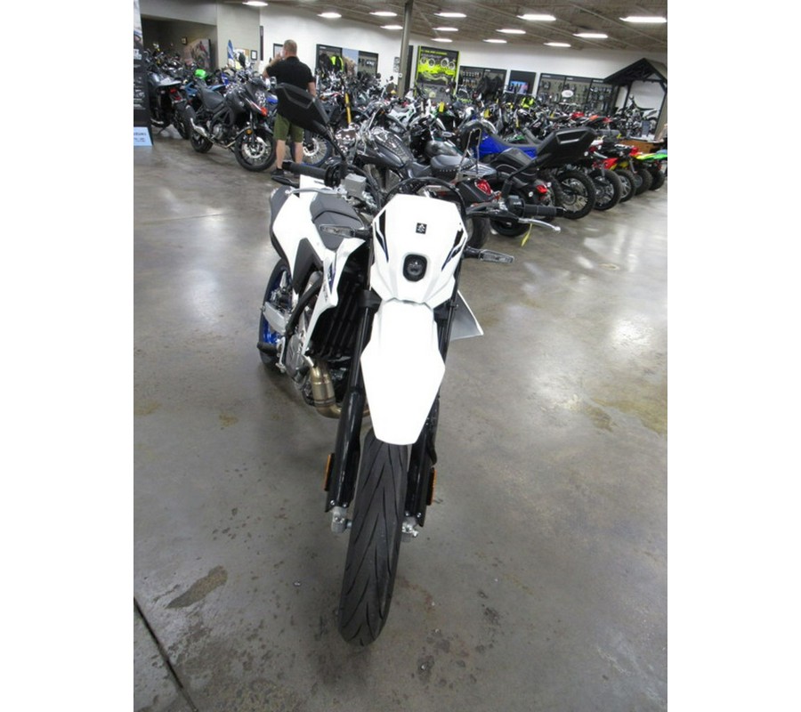2026 Suzuki DR-Z4SM
