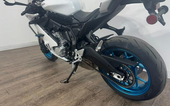 2026 CFMOTO SS 675