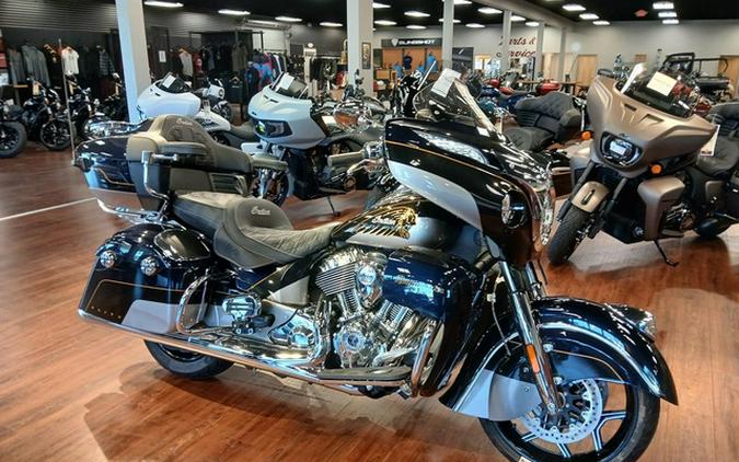 2025 Indian Roadmaster Elite Springfield Blue Candy