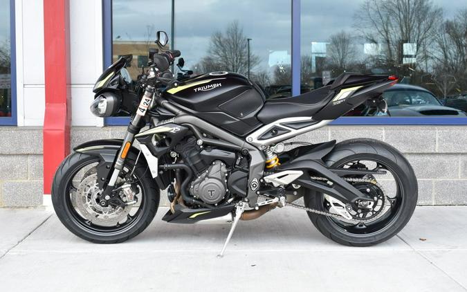 2022 Triumph Street Triple RS Matte Jet Black