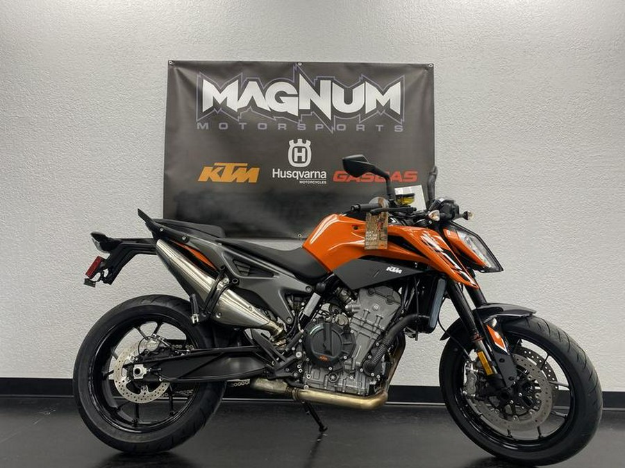 2023 KTM 790 Duke