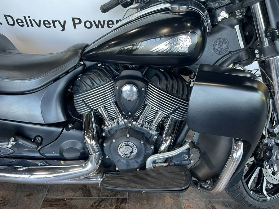 2020 Indian Motorcycle® Roadmaster® Dark Horse® Thunder Black Smoke