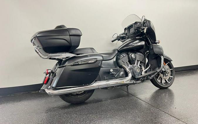 2020 Indian Roadmaster Dark Horse Thunder Black Smoke