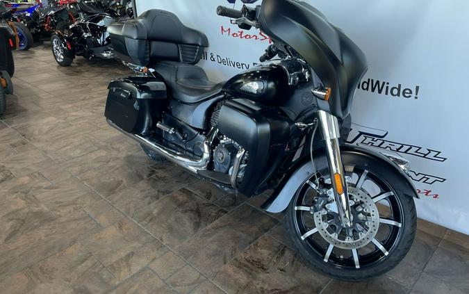 2020 Indian Motorcycle® Roadmaster® Dark Horse® Thunder Black Smoke