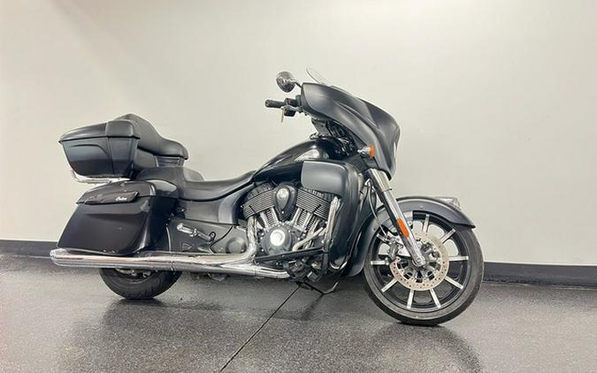 2020 Indian Roadmaster Dark Horse Thunder Black Smoke