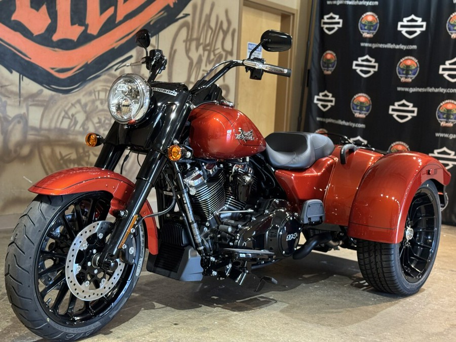 FLRT 2025 Freewheeler®