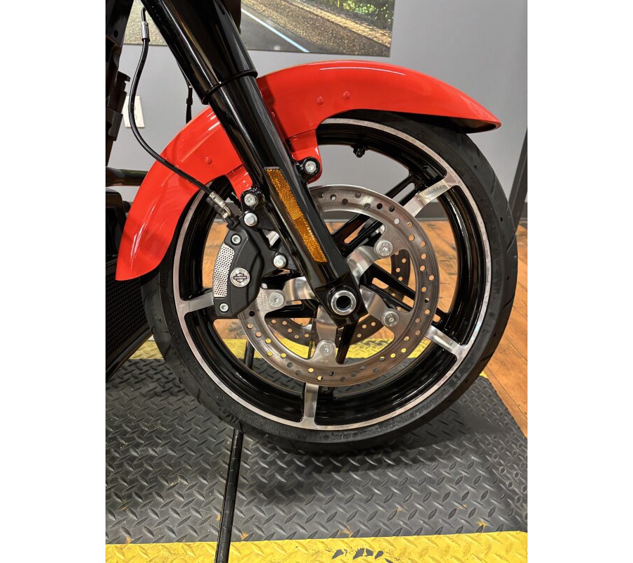 2026 Harley-Davidson® Street Glide® BLOOD ORANGE