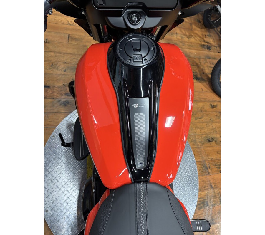 2026 Harley-Davidson® Street Glide® BLOOD ORANGE