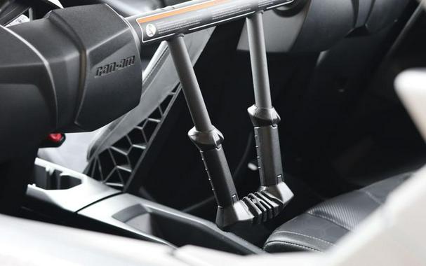 New 2026 CAN-AM MAVERICK R MAX X WITH SMARTSHOX 999T DCT