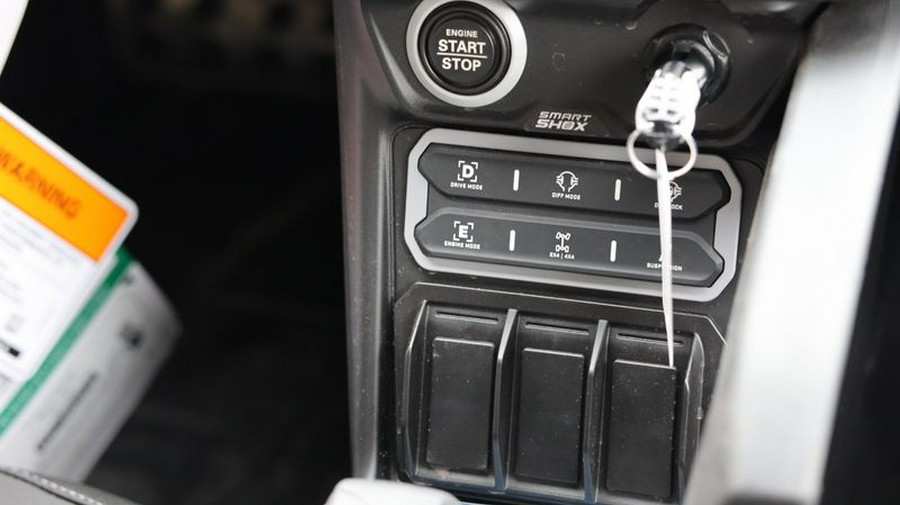 New 2026 CAN-AM MAVERICK R MAX X WITH SMARTSHOX 999T DCT