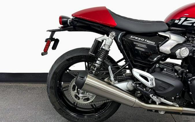 2025 Triumph Speed Twin 1200 Carnival Red/Sapphire Black