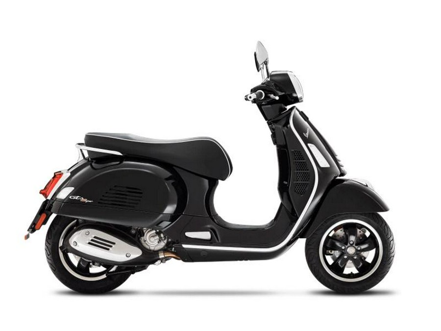 2022 Vespa GTS Super 300