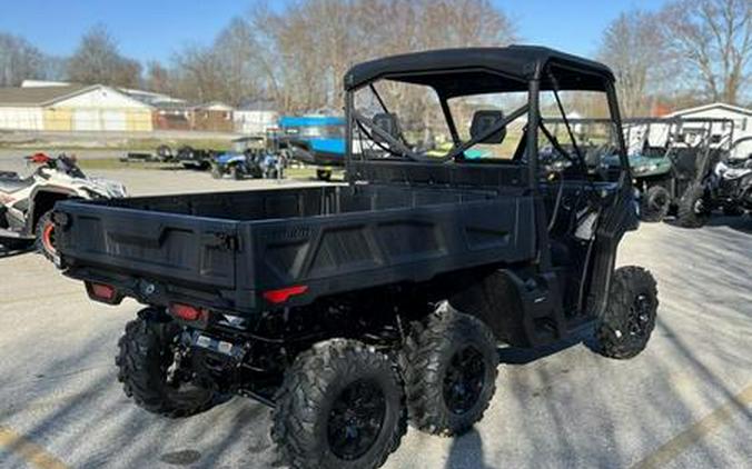 2023 Can-Am® Defender 6x6 XT HD10