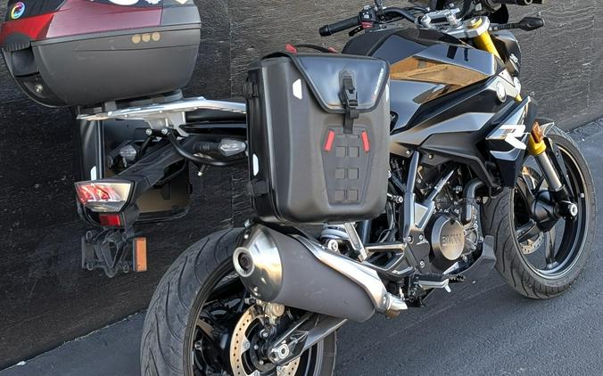 2023 BMW G 310 R