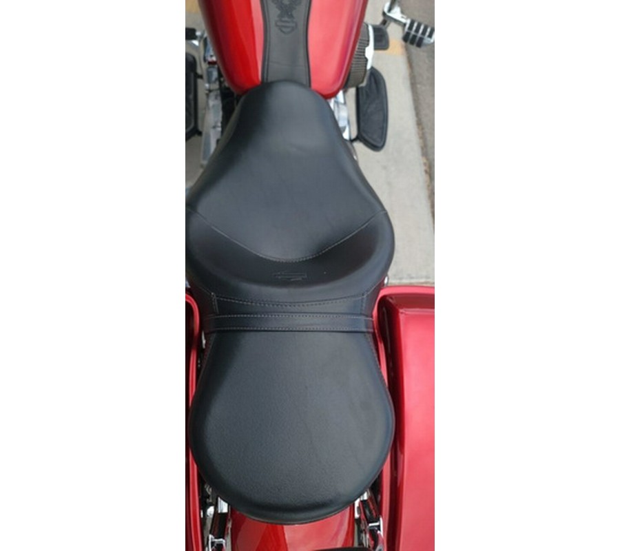 2013 Harley-Davidson FLD - Dyna Switchback
