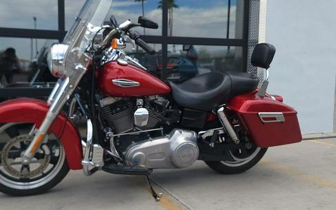 2013 Harley-Davidson® FLD - Dyna® Switchback™