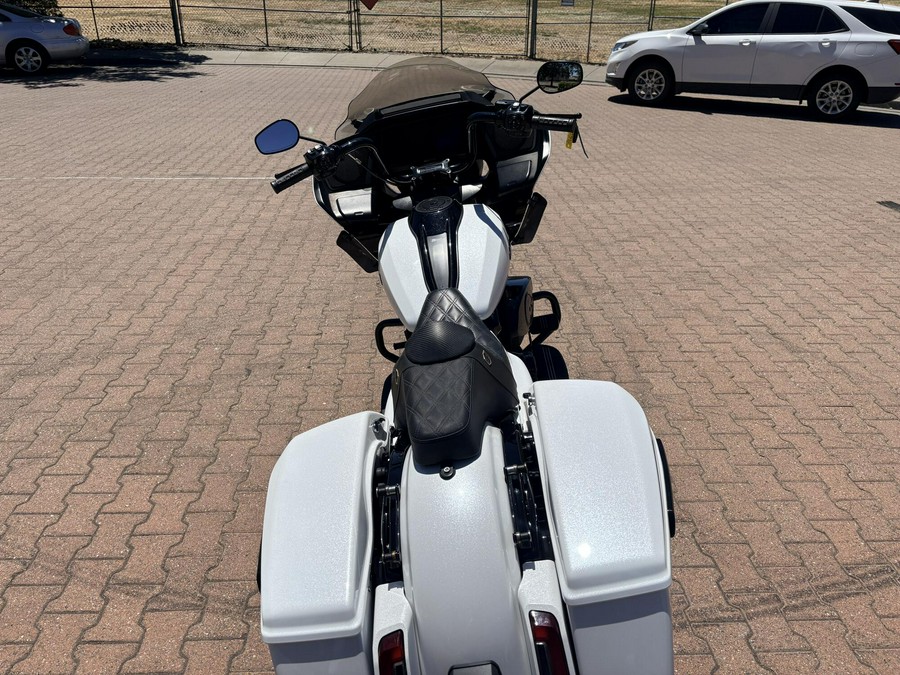 FLTRX 2024 Road Glide®