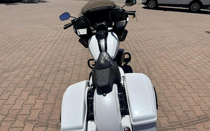FLTRX 2024 Road Glide®