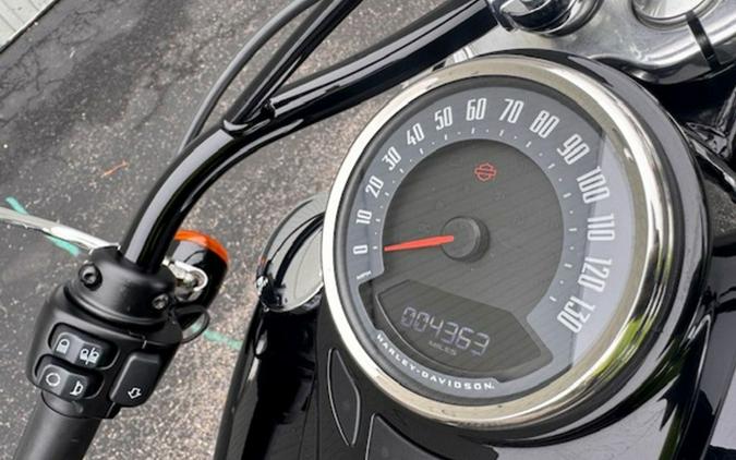 2020 Harley-Davidson Softail FLSL - Softail Slim