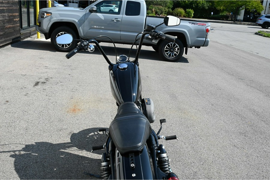 2016 Harley-Davidson® XL1200CX Sportster Roadster