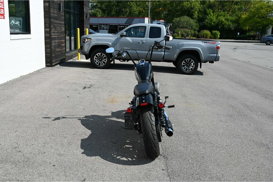 2016 Harley-Davidson® XL1200CX Sportster Roadster