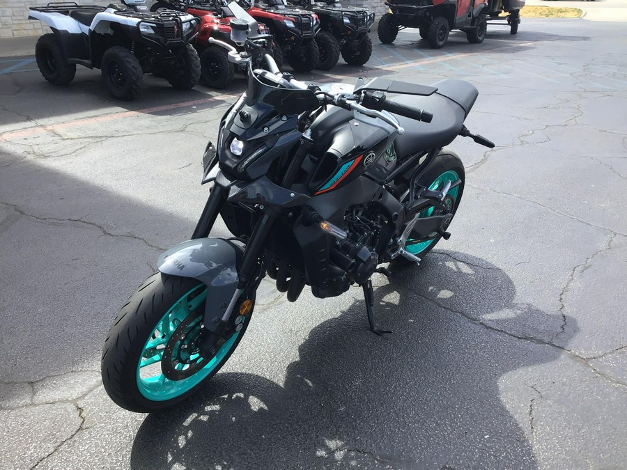 2023 YAMAHA MT-09
